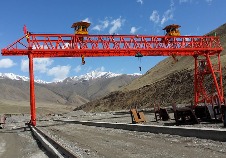 ME60+60/5-24-9通用門式起重機(jī)